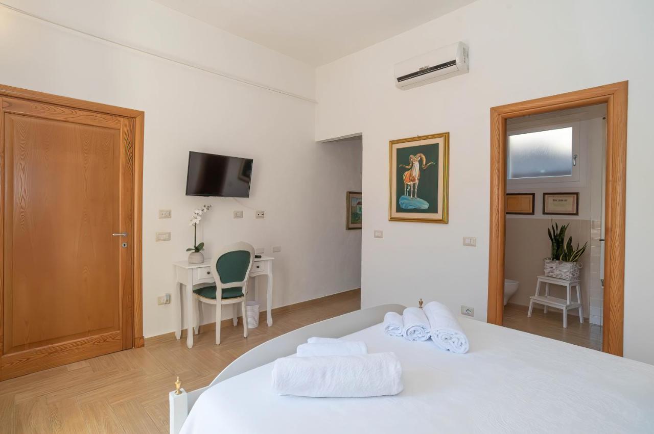 La Casa Del Pittore Olbia Exteriér fotografie