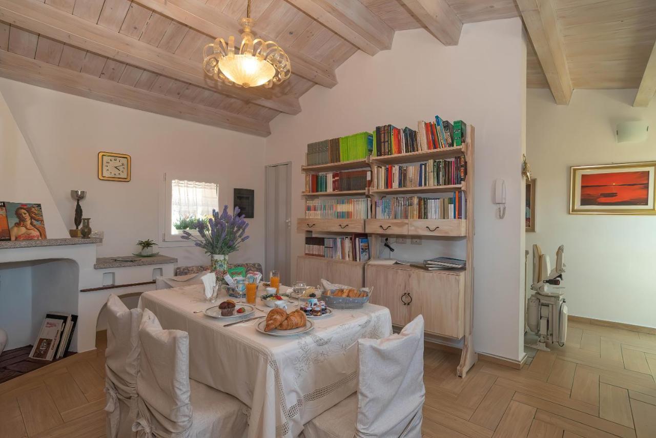 La Casa Del Pittore Olbia Exteriér fotografie